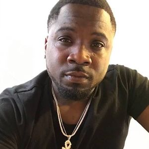 Meet your Posher, Lavail